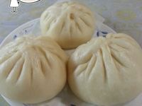 爆汁蔥肉包