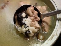 苦茶油蒜頭雞湯【采懋製油の鋪】