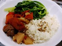 紅酒牛肉飯