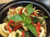 咖哩炒花枝 (牛頭牌咖哩新食代)