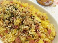 金黃鳳梨咖哩炒飯(牛頭牌咖哩新食代)