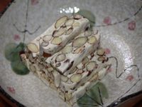 堅果牛軋糖