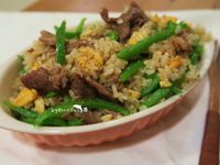 青椒肉片炒飯