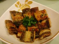蔥燒鰻魚~蔥的香氣+酥酥的口感!!