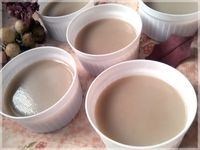杏仁蜜茶凍。