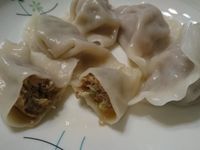 牛肉水餃