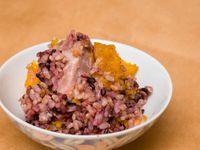 紅麴南瓜芋頭飯