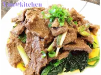 菠菜沙茶牛肉