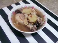 藥膳雞湯