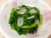 蒜香水炒芥蘭