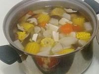 蘿蔔丸子玉米湯