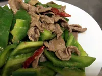 青椒炒牛肉片