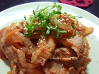 泡菜炒松阪豬