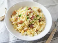 簡單不簡單：培根蛋炒飯