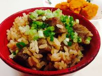 牛排蒜香炒飯