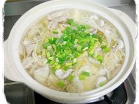 簡單版酸菜白肉鍋～懶人料理😜