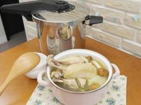 壓力鍋煮「韓式一隻雞湯鍋」快速又美味 ♪