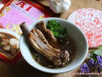 《風味肉骨茶》電鍋料理