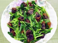 【厚生廚房】莧菜炒皮蛋
