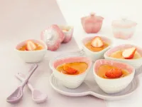 草莓葛布丁