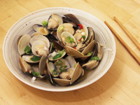 深夜食堂清酒蒸蛤蜊【附影片】