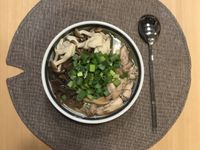 感冒退散的菇菇雞蔥湯飯