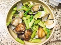 清炒蘆筍蛤蜊