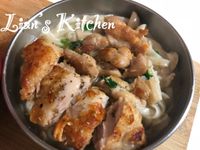 蔥香雙菇雞腿肉湯麵