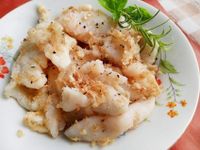 蒜酥魚塊