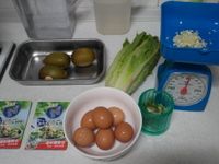 康寶鮮味炒手(鰹魚口味)之【黃金奇異果生菜煎蛋】(一) 