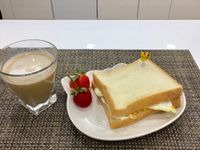 希臘優格起司抹醬吐司