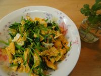 涼拌香菜蛋皮