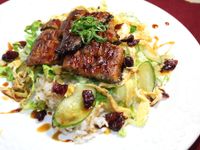鰻魚沙拉飯