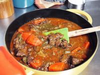 紅酒燉牛肉-鑄鐵鍋簡易版