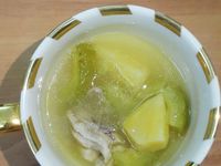 鳳梨苦瓜雞湯