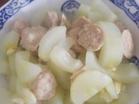 大黃瓜炒貢丸