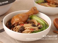 黑蒜雞湯麵_電子鍋料理