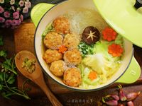 雞肉丸子粉絲鍋