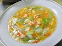 【趁熱品嚐】鮮蝦豆腐絲瓜煲
