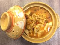 肥肥貓酸辣金針菇豆腐煲