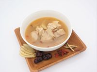 藥膳麻油雞