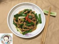 蔥爆蒜香肉絲