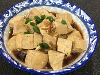 滷豆腐