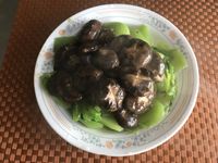 鮮花菇扒芥菜