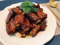 酸甜酸甜的糖醋排骨（豬小排）