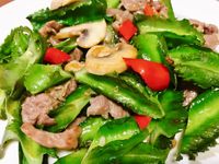 翼豆炒肉片
