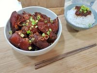 酒釀燉豬蹄