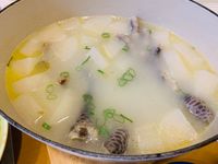 蘿蔔雞爪白湯