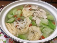 絲瓜雞肉湯