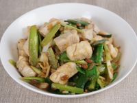 【哇菜影音食譜】蒜苗鯊魚